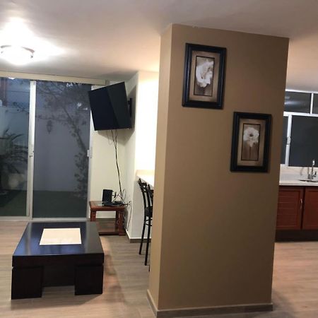 הוילה ספופן Expo Guadalajara House מראה חיצוני תמונה